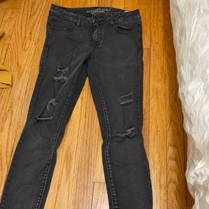 Womens American eagle mid rise jegging size 8, gently worn  (FREE SHIPPING)